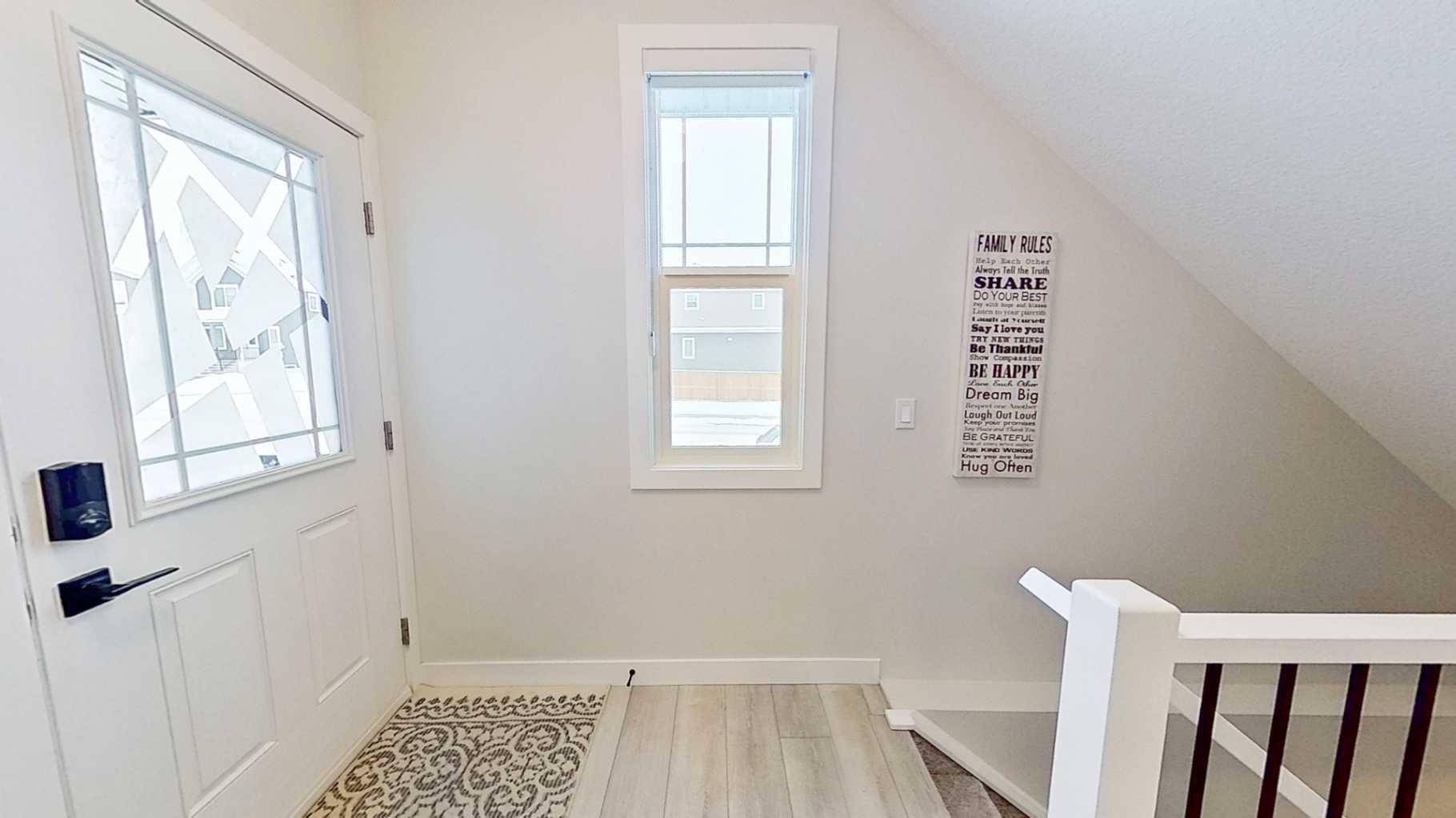 Cochrane, AB T4C3B1,184 Emberside PL