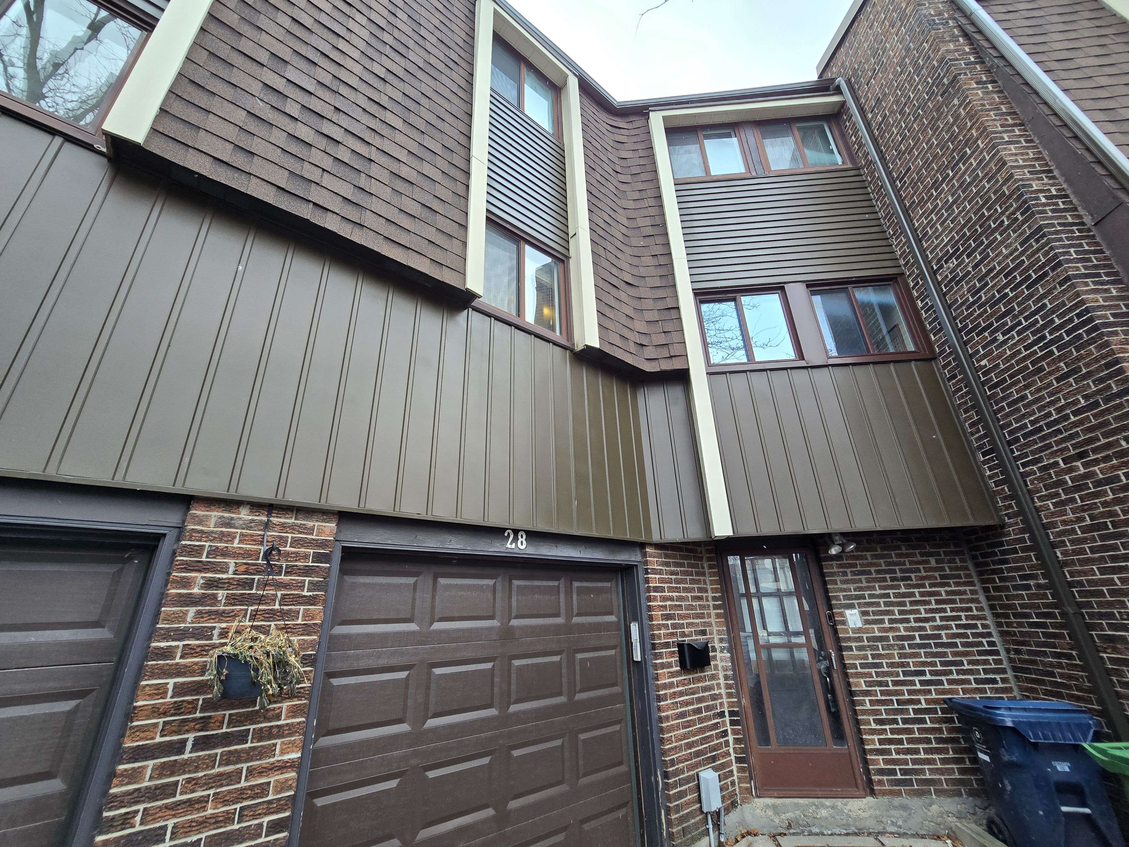 Toronto C15, ON M2H 3A4,28 Spire Hillway N/A