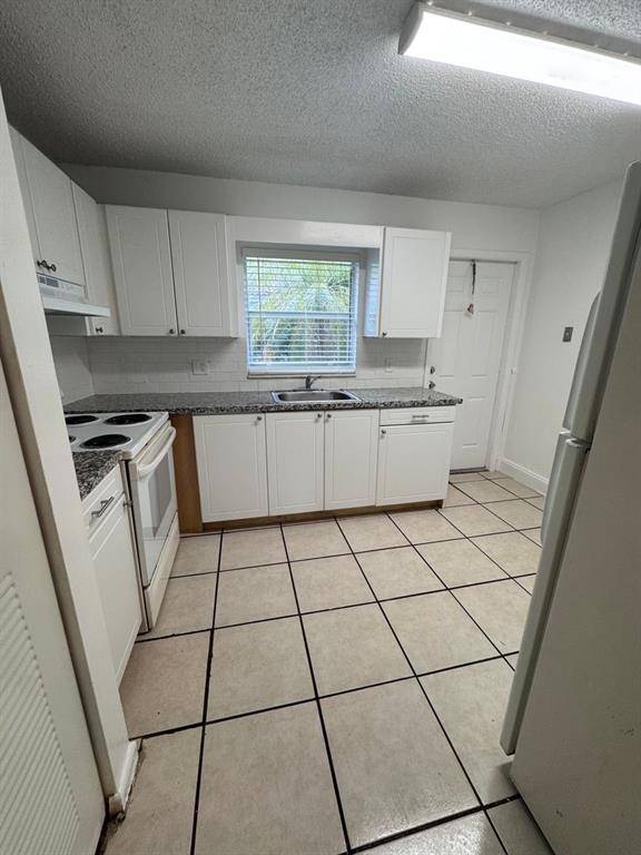 Coral Springs, FL 33065,10551 NW 45th St #2