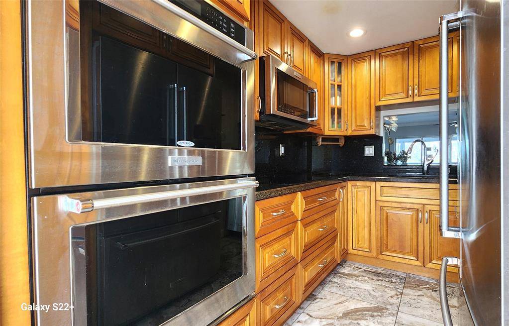 Deerfield Beach, FL 33441,1319 E Hillsboro Blvd #208