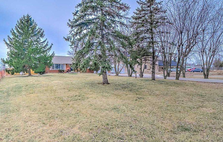 Halton Hills, ON L7G 4S7,11080 Winston Churchill BLVD #Upper