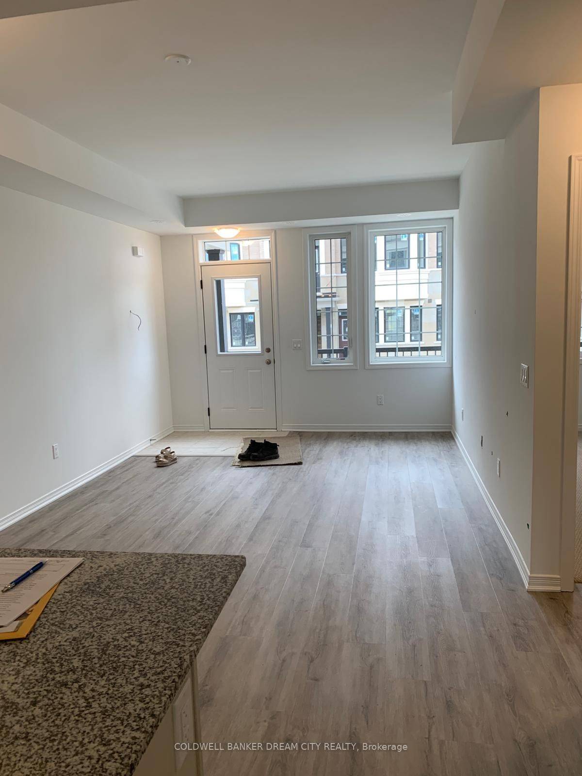 Brampton, ON L6P 4S2,4350 EBENEZER RD #53