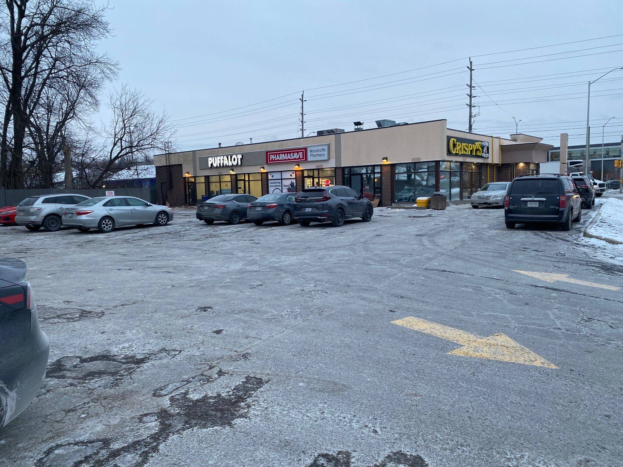 Meadowlands - Crestview And Area, ON K2G 1W1,1433 Woodroffe AVE #F