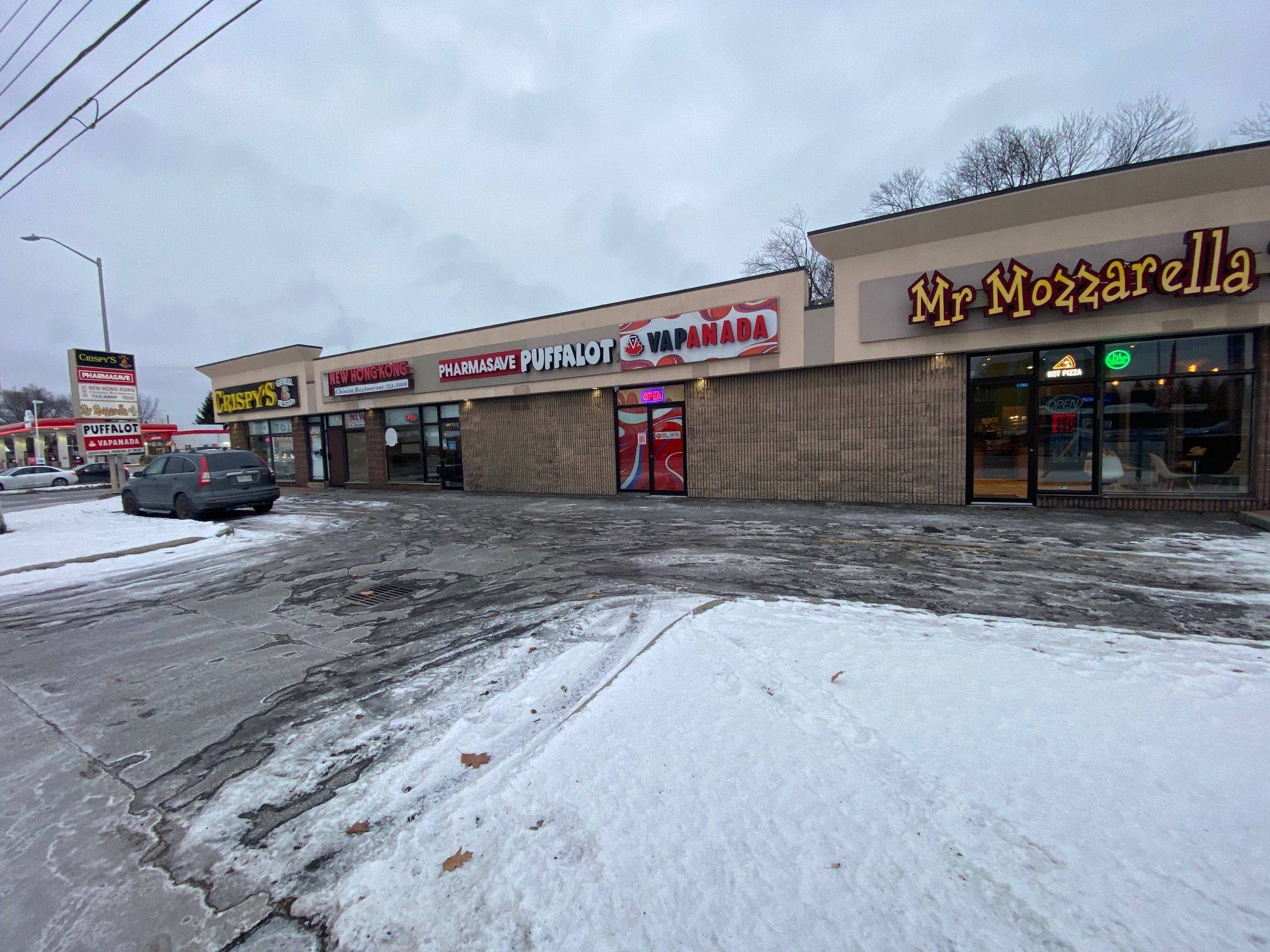 Meadowlands - Crestview And Area, ON K2G 1W1,1433 Woodroffe AVE #F