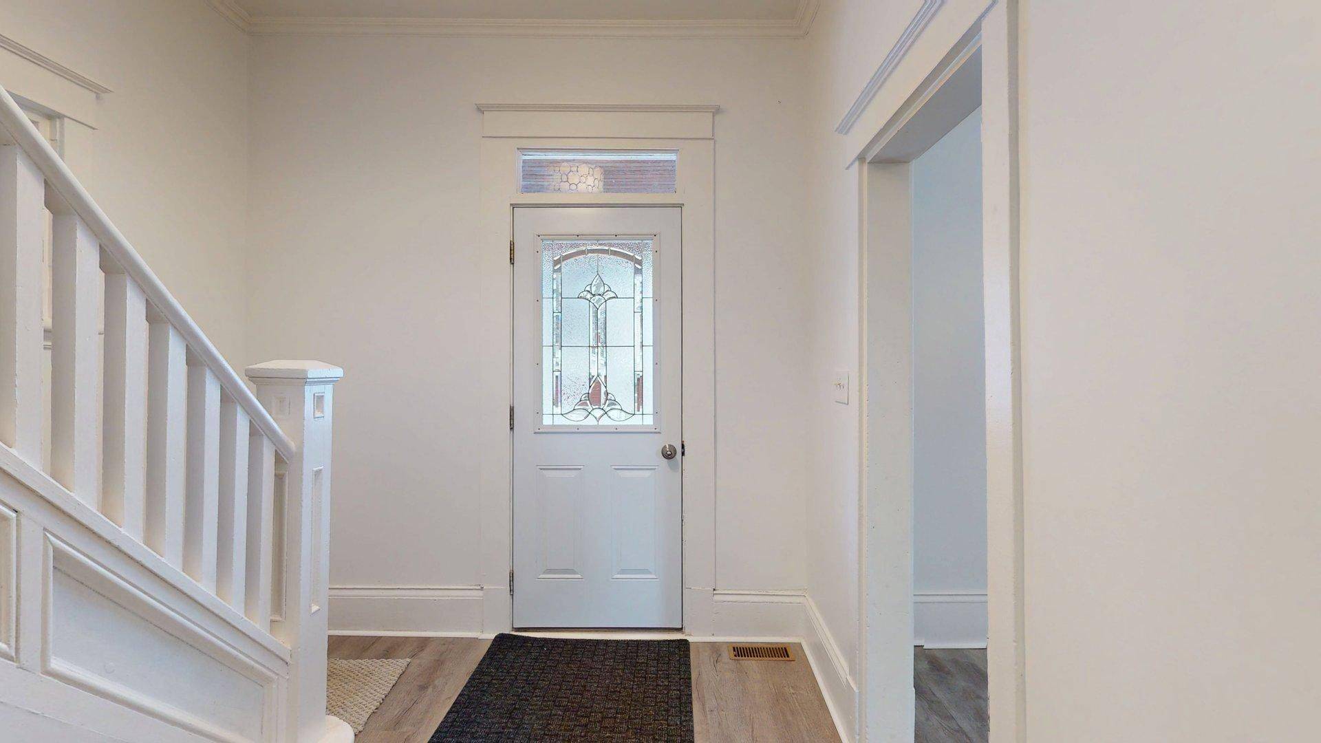 Pembroke, ON K8A 5V8,216 Mary ST