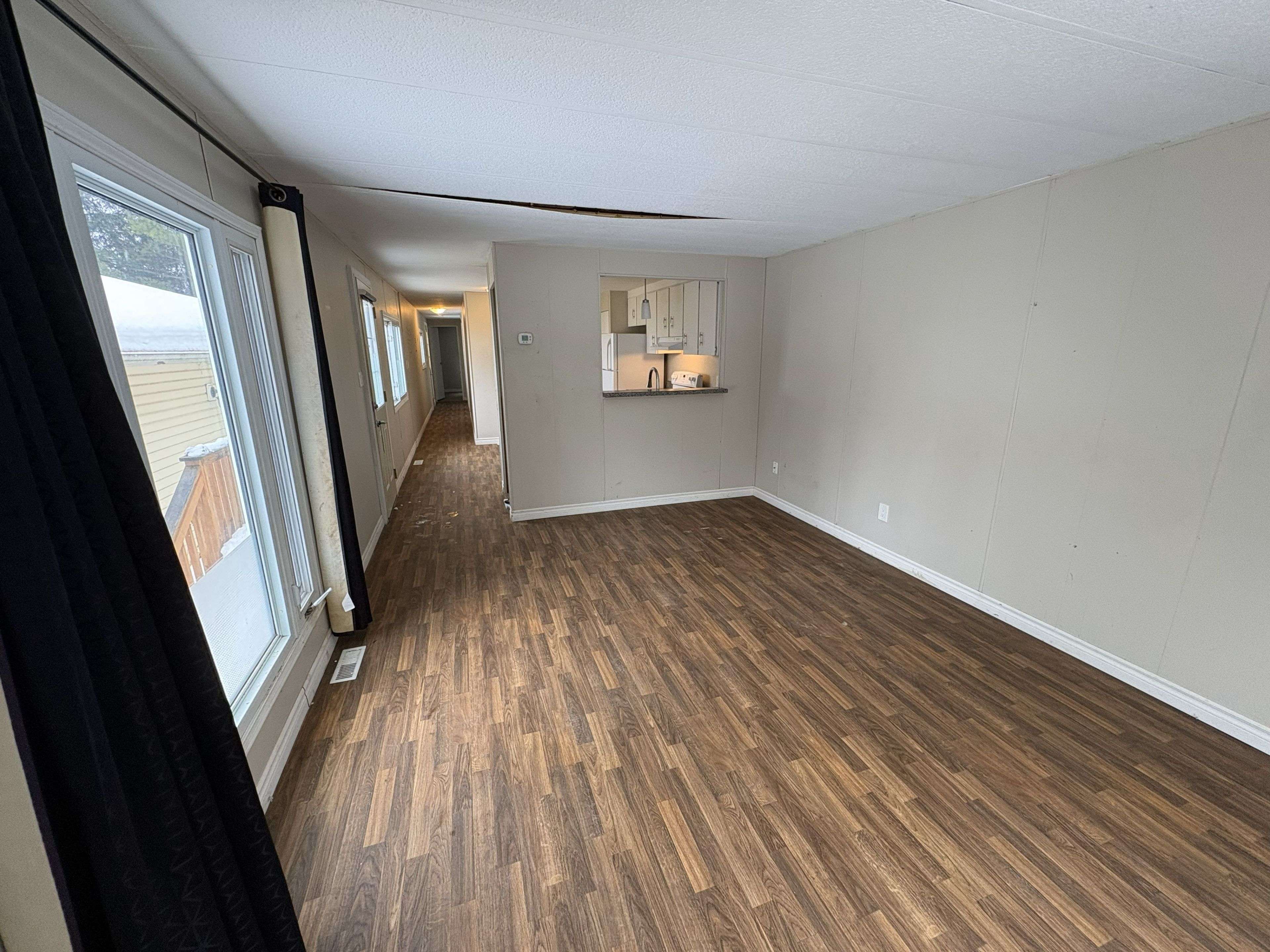 Ashfield-colborne-wawanosh, ON N7A 3Y2,8 Bloomsbury ST