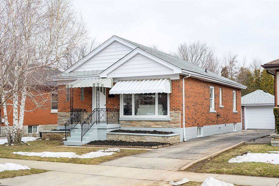 Hamilton, ON L8T 1L8,919 Brucedale AVE E #Lower