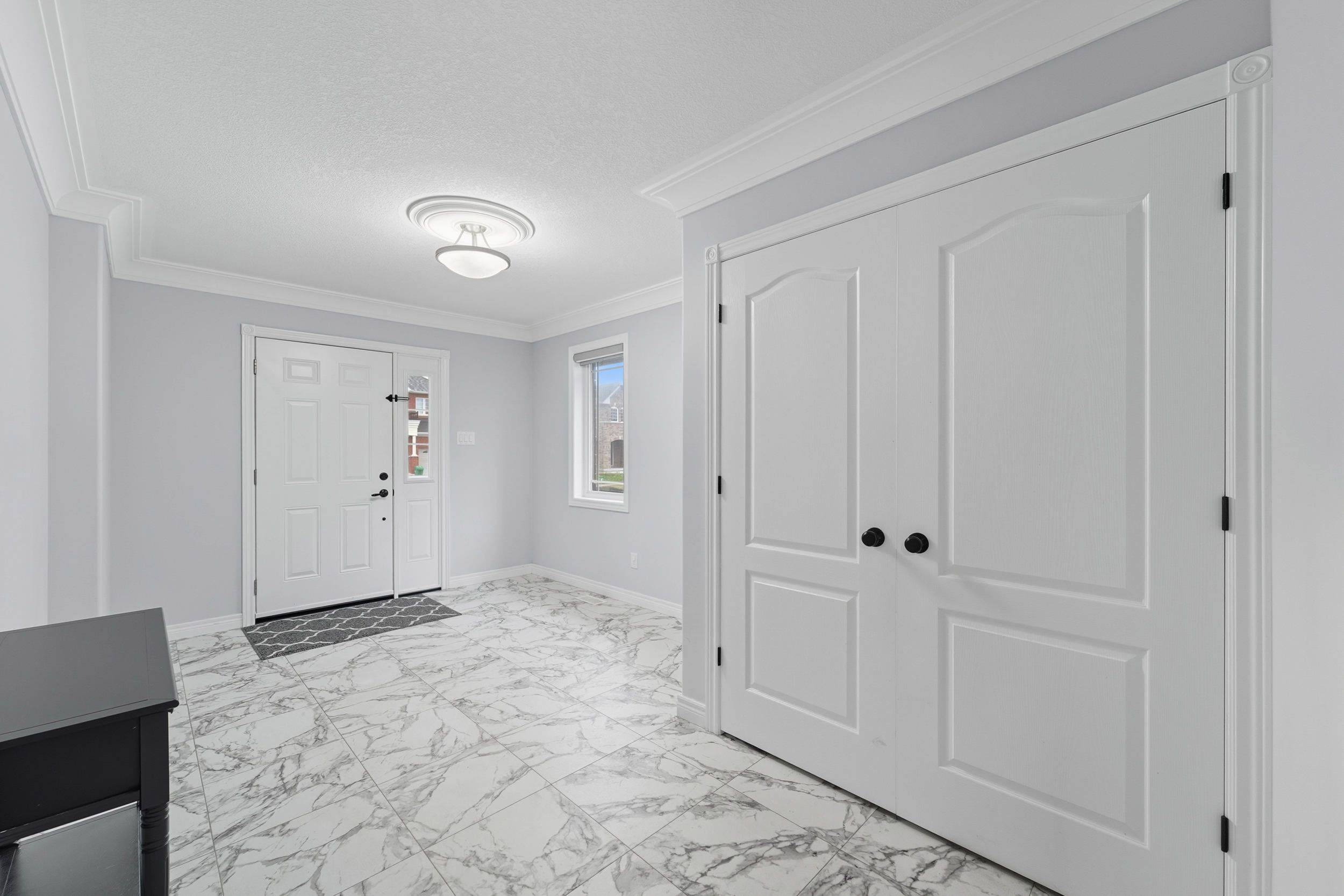 Peterborough, ON K9K 0H3,907 Bramford TER