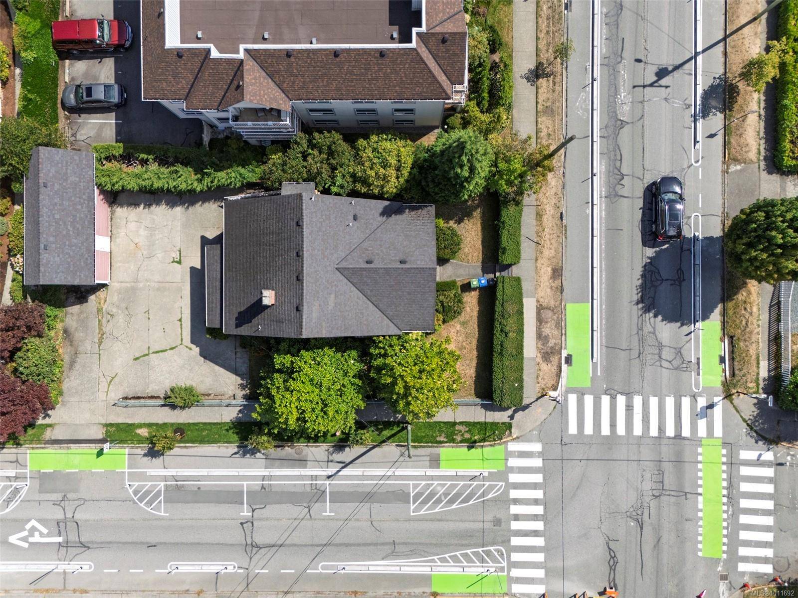 Duncan, BC V9L 2T1,221 Coronation Ave