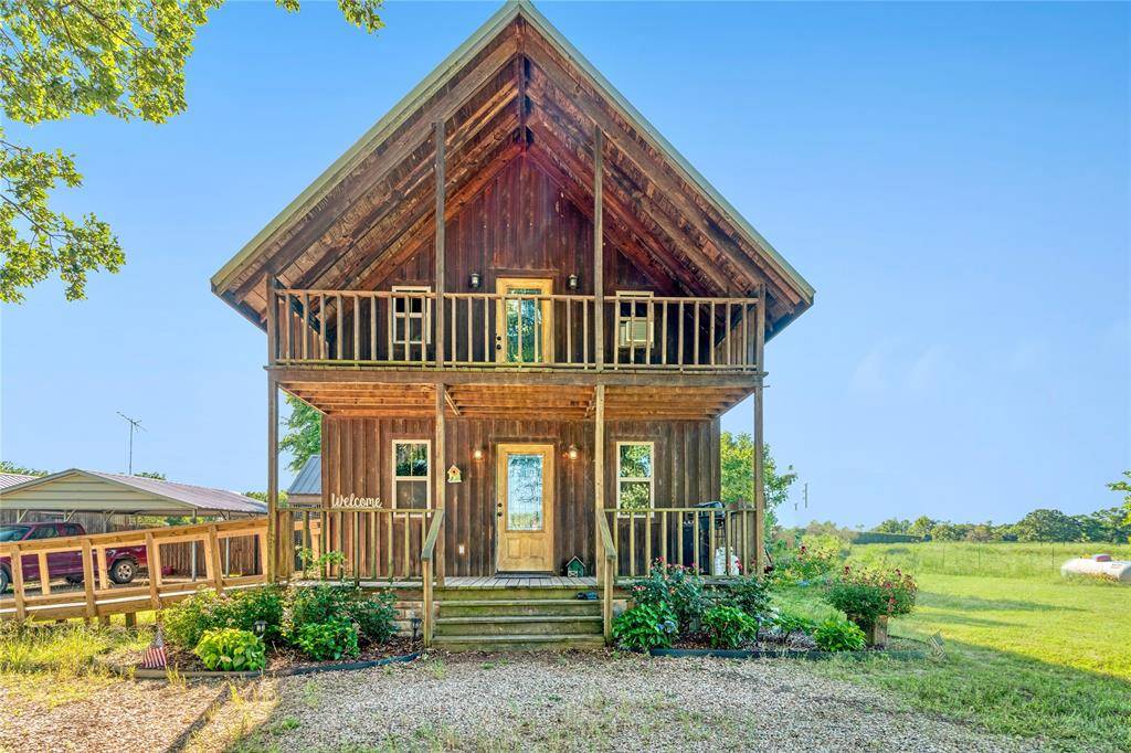 Blossom, TX 75416,700 County Road 13200