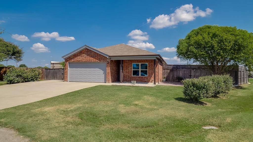 Whitewright, TX 75491,702 Dixie Lane