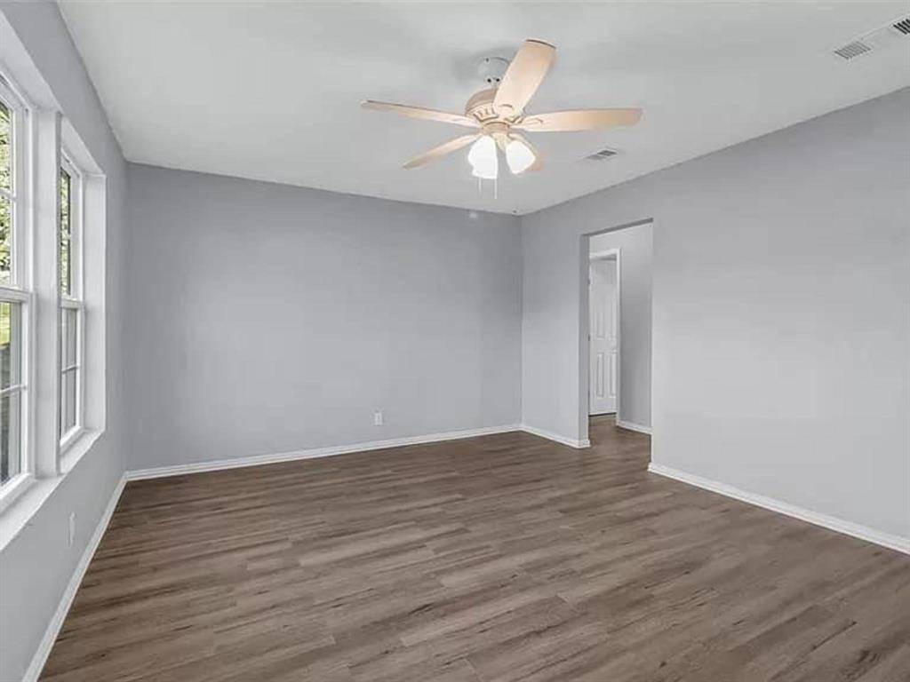 Denison, TX 75021,732 E Morton Street