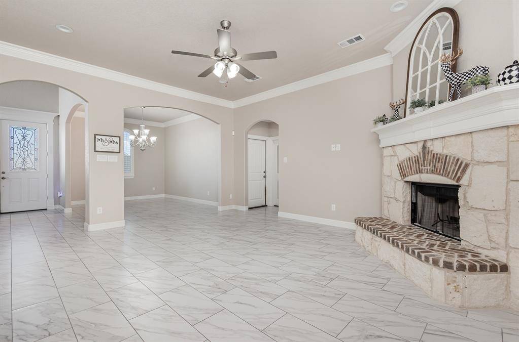 Waxahachie, TX 75165,649 Xavier Court