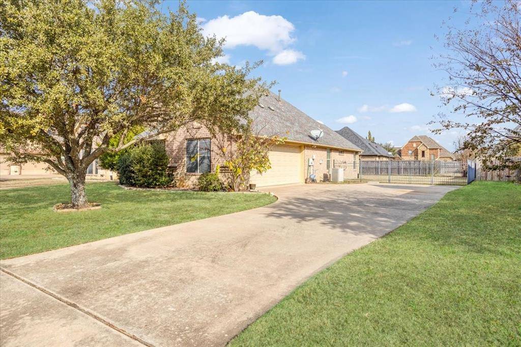 Pottsboro, TX 75076,1033 Addison Avenue