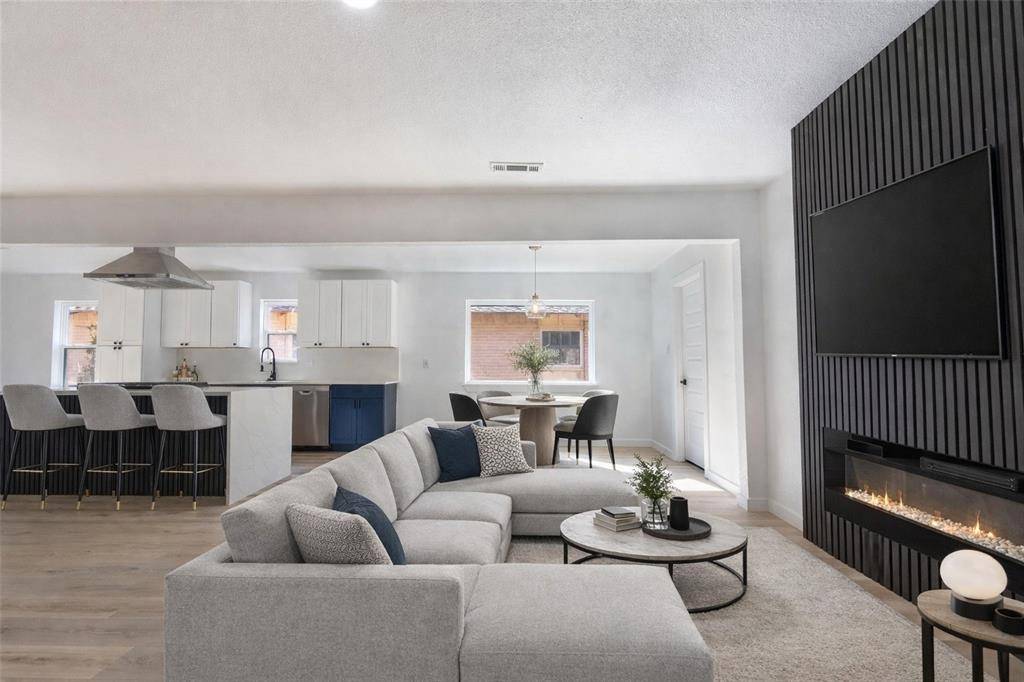 Dallas, TX 75238,10023 Kirkhaven Drive