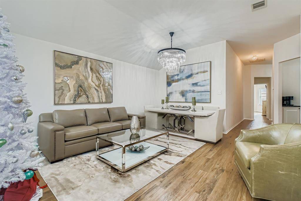 Fort Worth, TX 76052,653 Mistymoor Lane