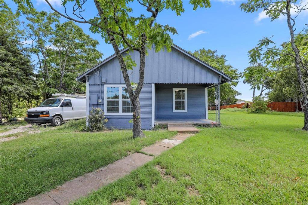 Tom Bean, TX 75491,108 N Shaw