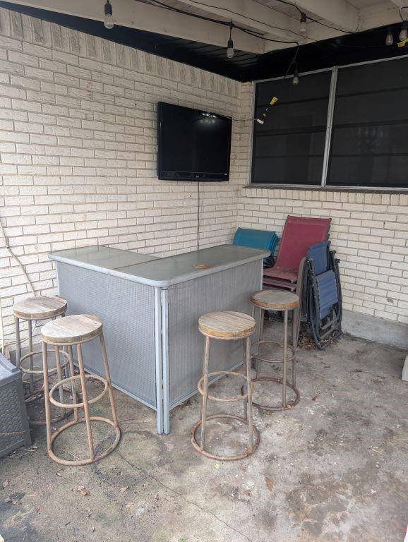 Dallas, TX 75227,8747 Mosswood Drive