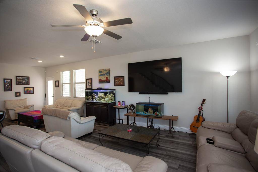 Corinth, TX 76210,2653 Kings Canyon Mews