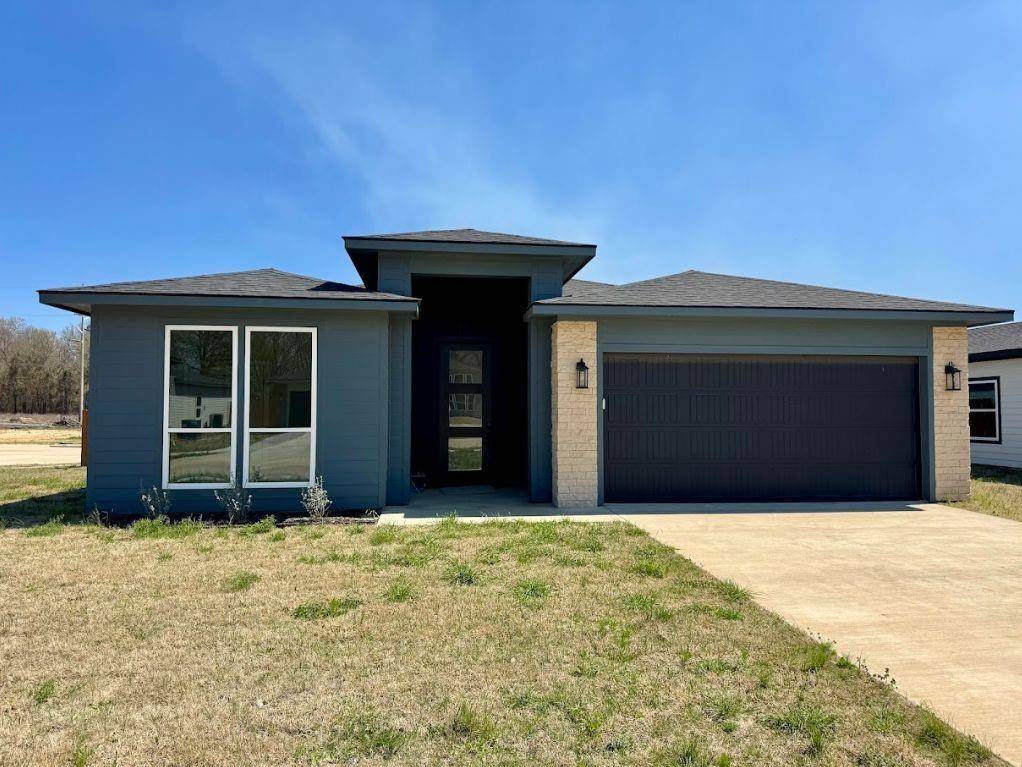 Lindale, TX 75771,15517 Greenhouse Way