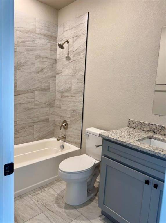 Lindale, TX 75771,15517 Greenhouse Way