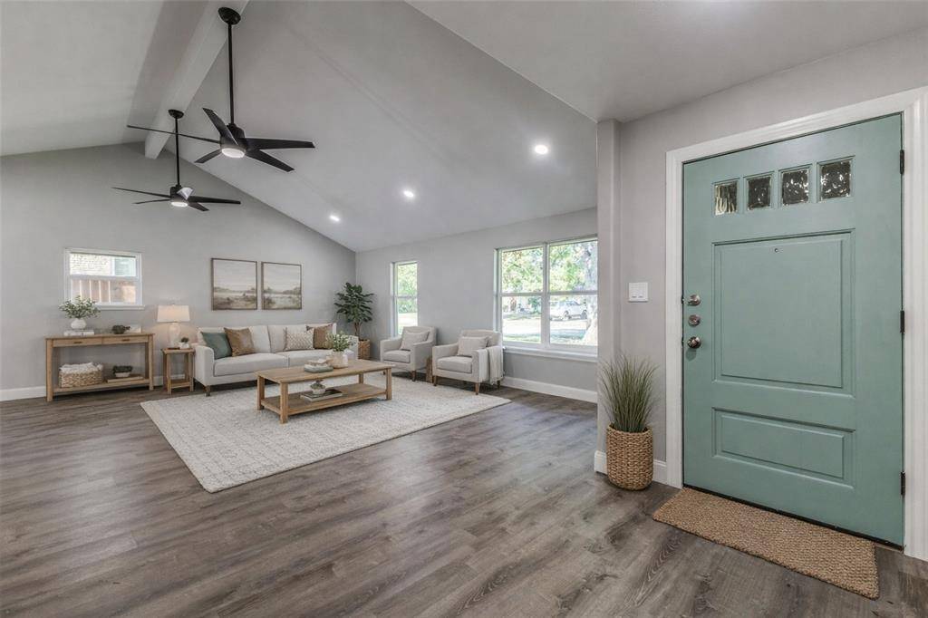 Dallas, TX 75238,9631 Liptonshire Drive