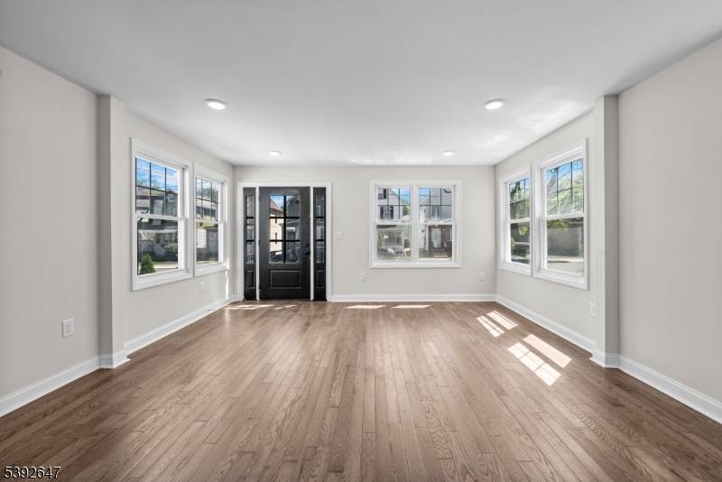 Bloomfield Twp., NJ 07003,165 Jerome Pl