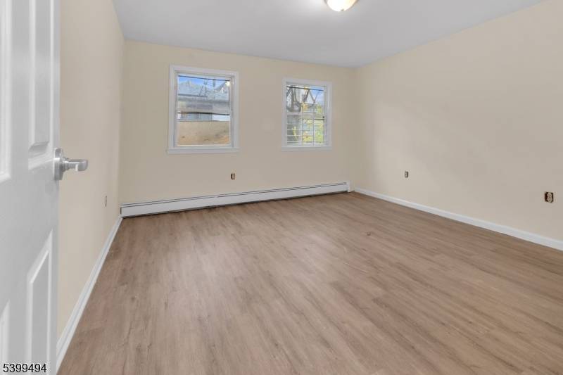 Newark City, NJ 07104,106 Peabody Pl