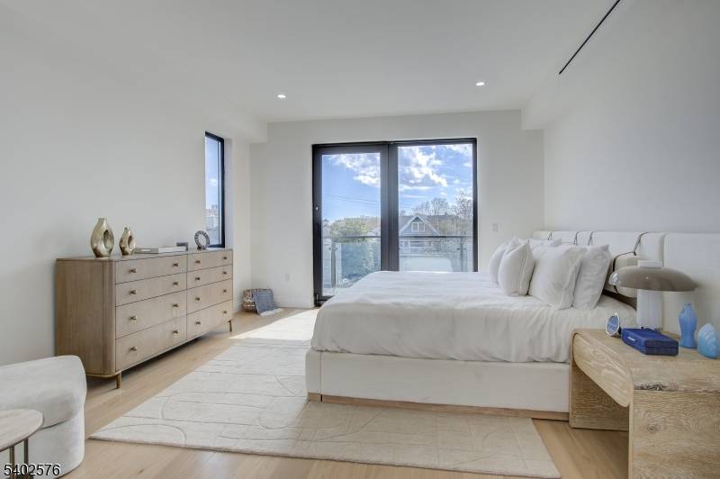 Long Branch City, NJ 07740,8 Seashore Drive