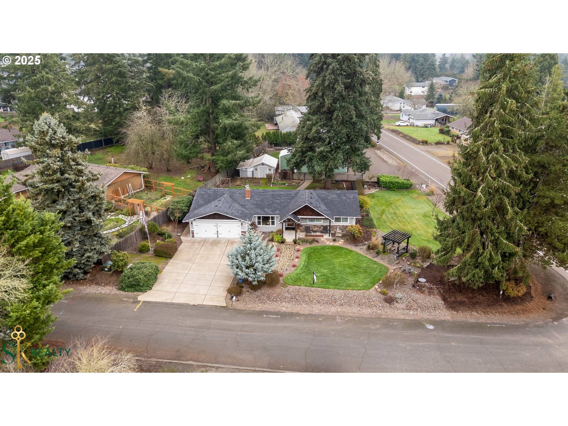 Albany, OR 97321,2555 NW SQUIRE PL