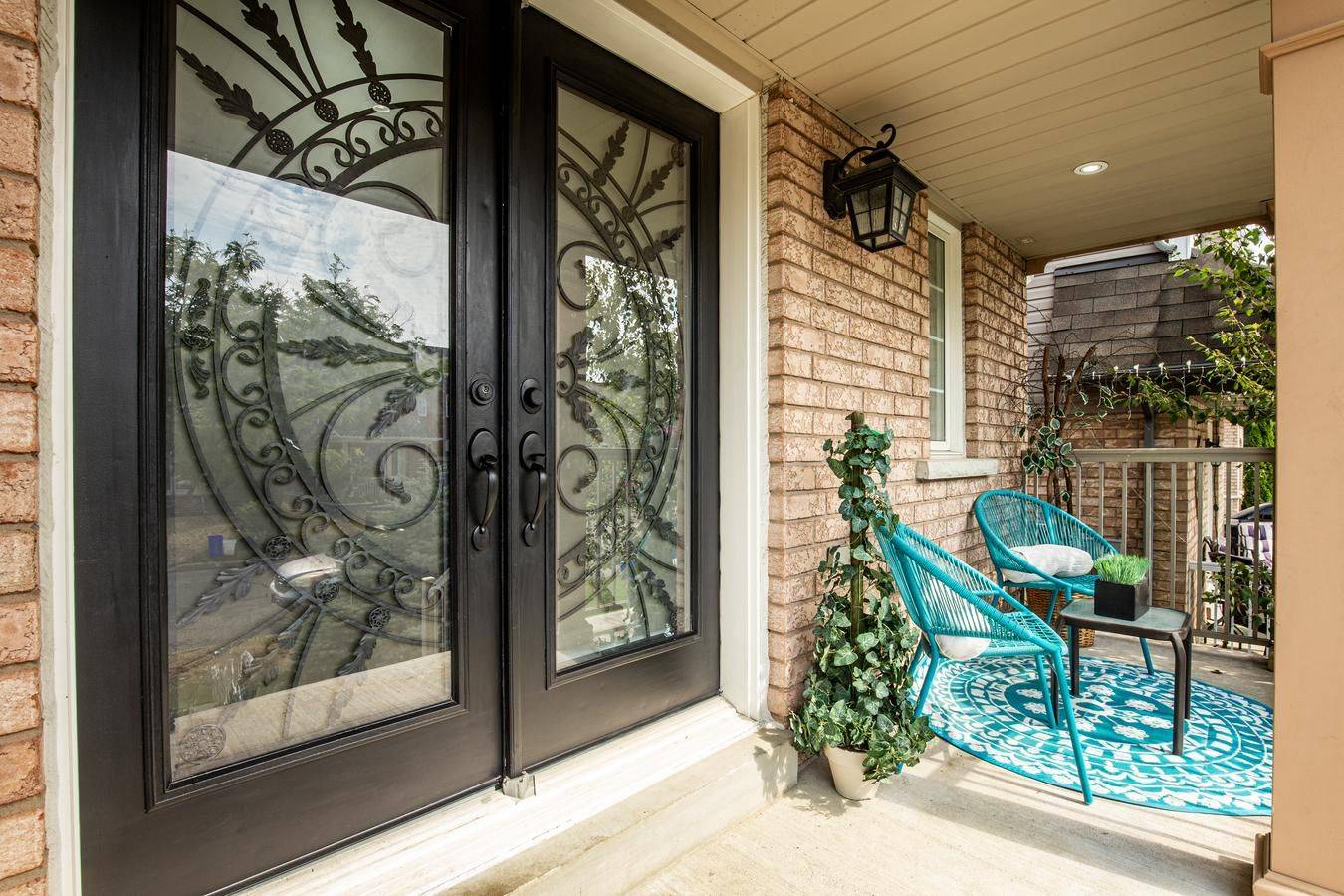 Oshawa, ON L1K 2V8,555 Shaftsbury ST