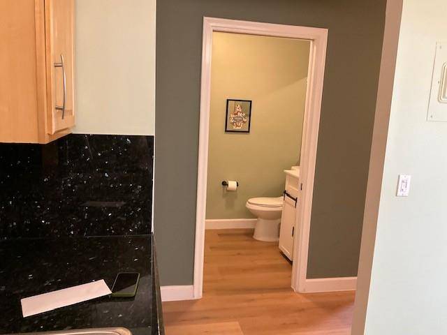 Lighthouse Point, FL 33064,2106 NE 44th St #0