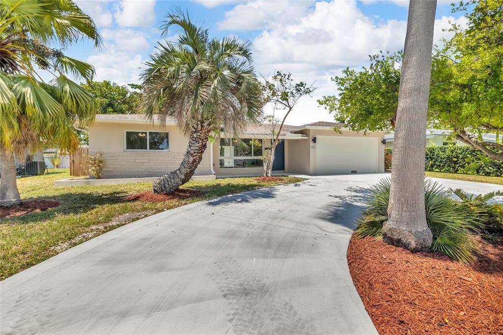 Pompano Beach, FL 33060,421 SE 5th Ave