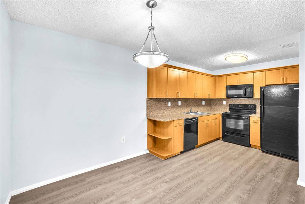 Hialeah, FL 33015,6881 NW 173rd Dr #H-202