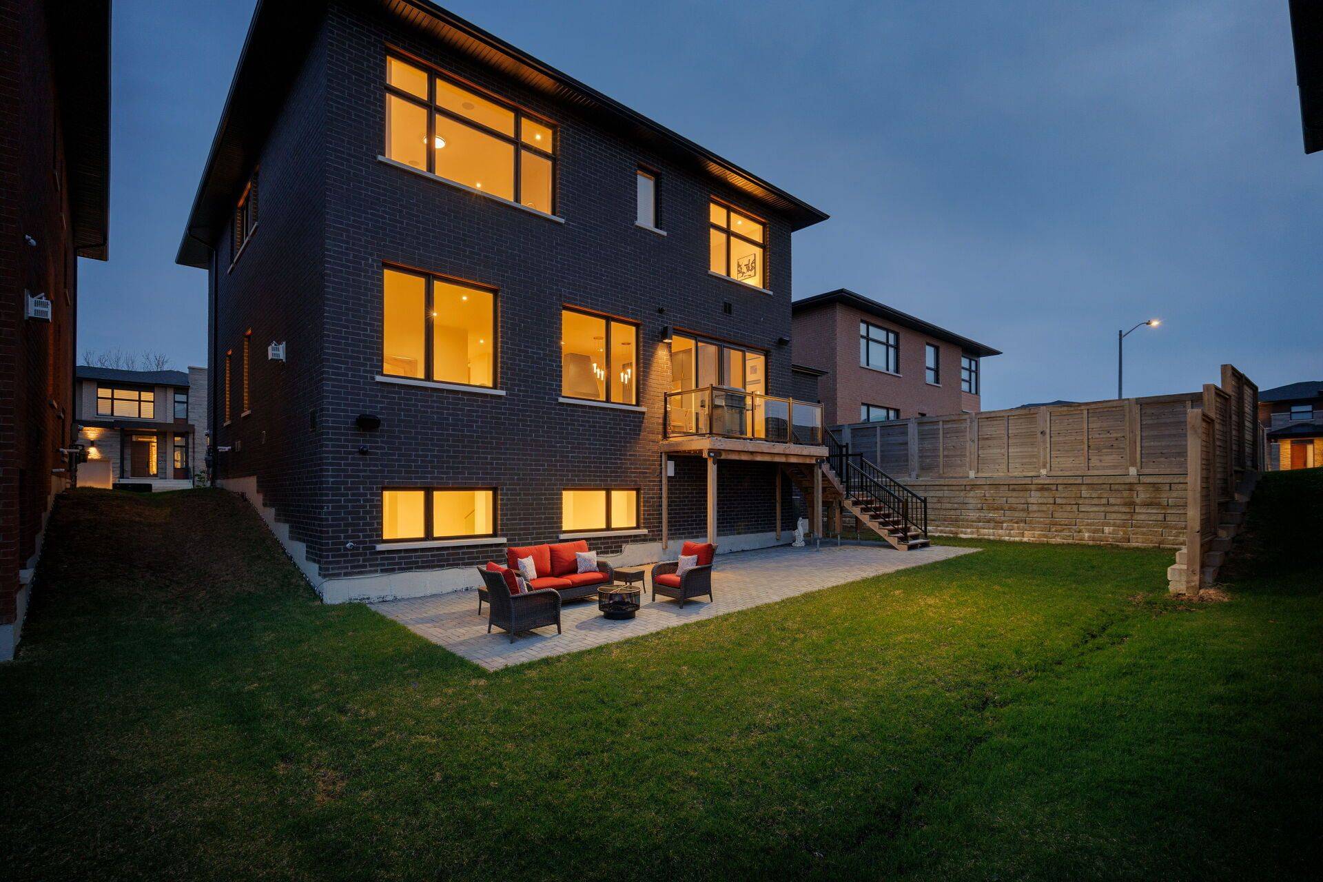 Richmond Hill, ON L4E 3W9,29 Limerick ST