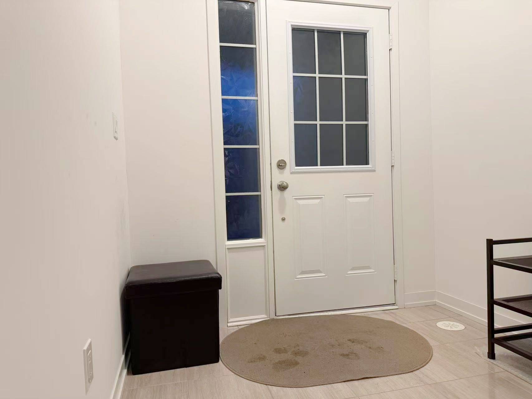 Newmarket, ON L3X 0M1,314 Clay Stones ST