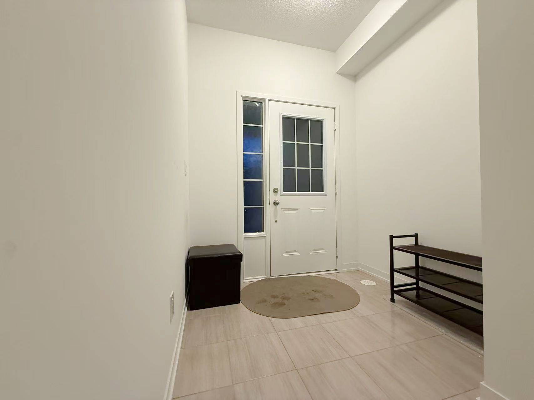 Newmarket, ON L3X 0M1,314 Clay Stones ST