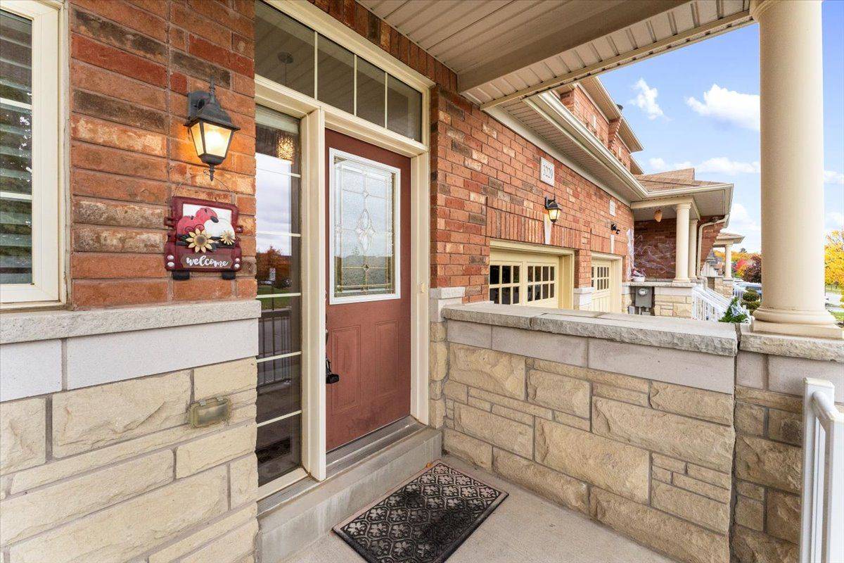 Mississauga, ON L5M 0V4,3229 Stoney CRES N