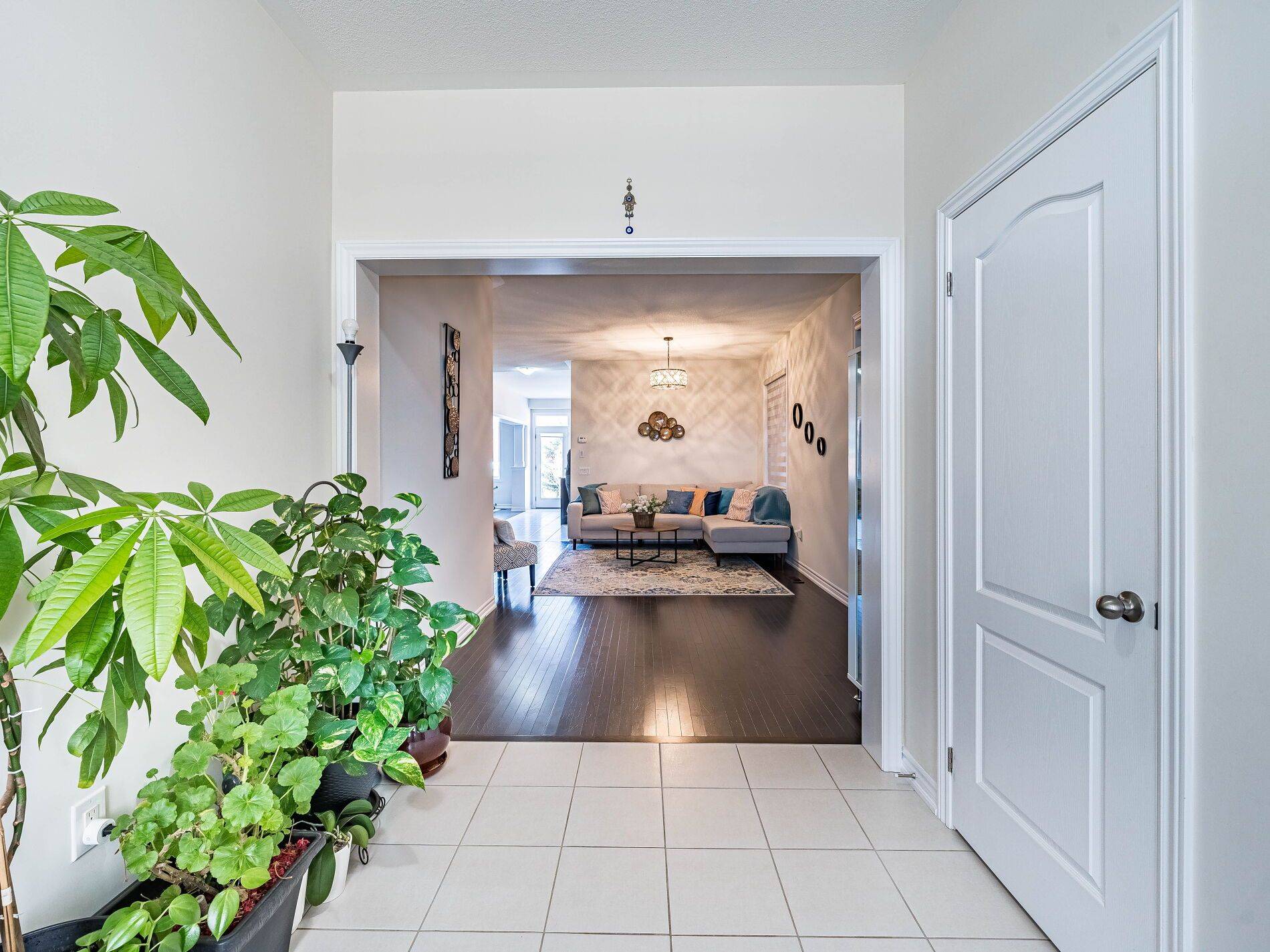 Caledon, ON L7C 4E1,178 Newhouse BLVD