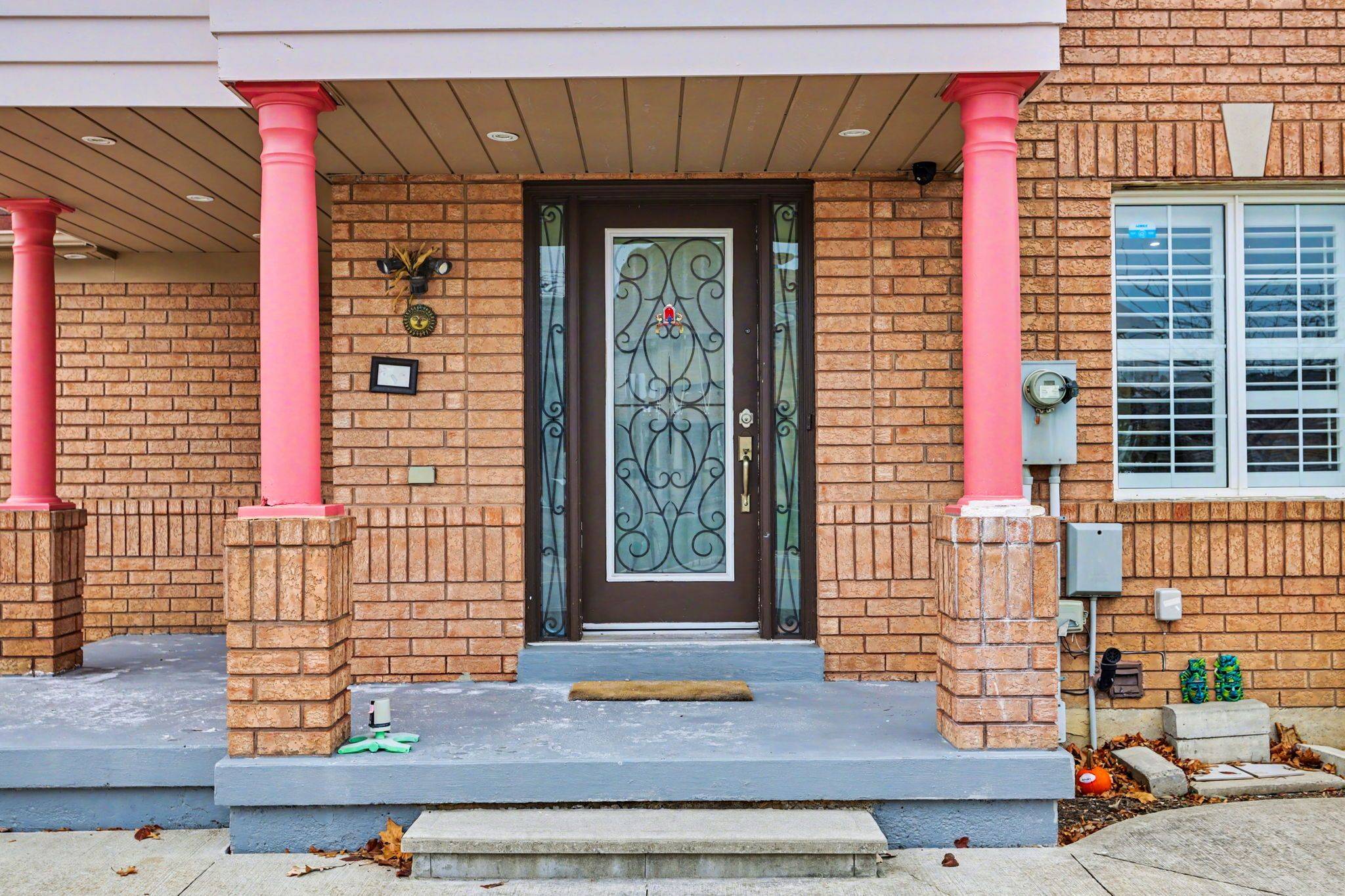 Mississauga, ON L5M 6S8,3203 Carabella WAY