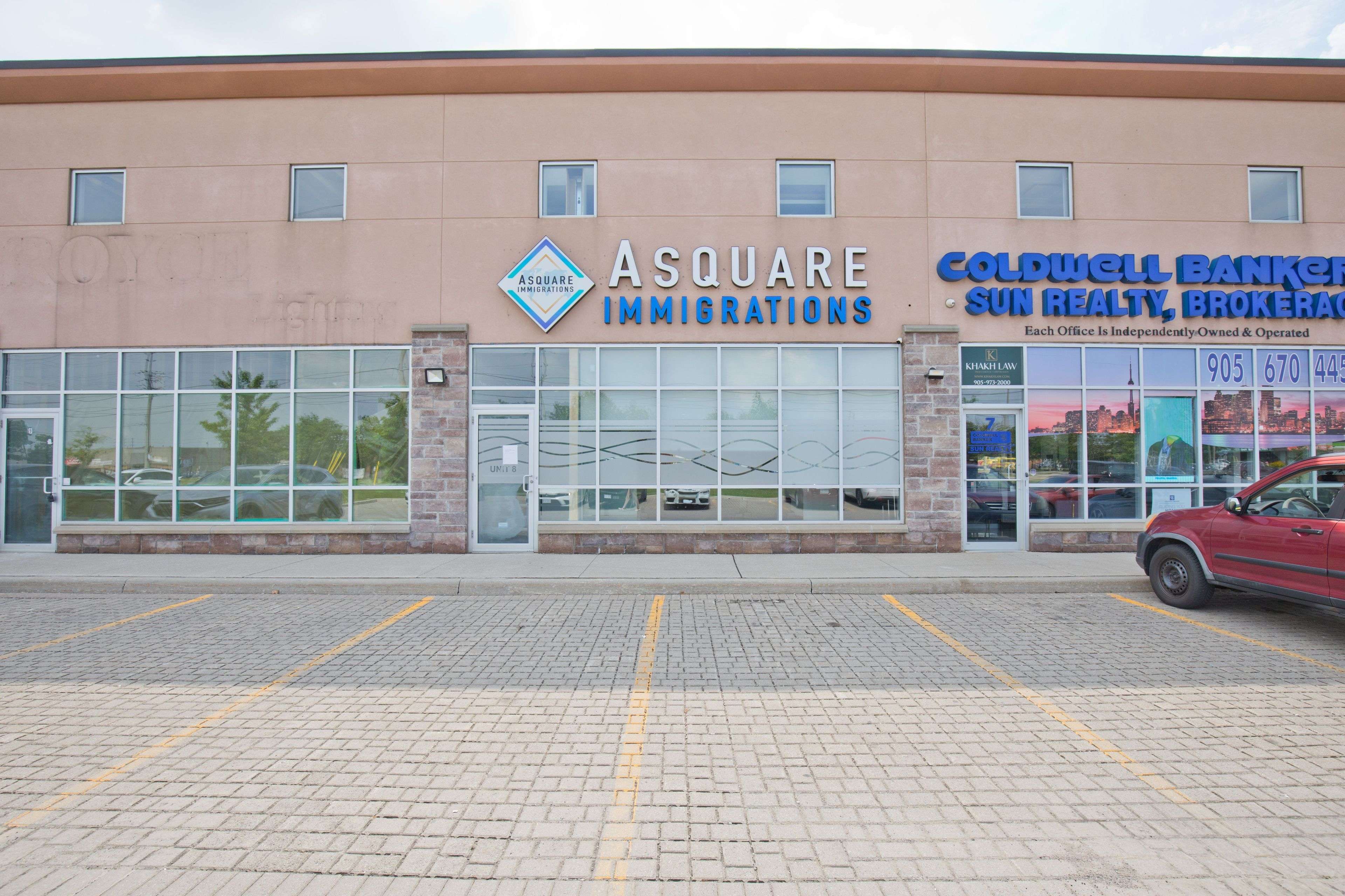 Mississauga, ON L5T 0B3,1200 Derry RD E #8