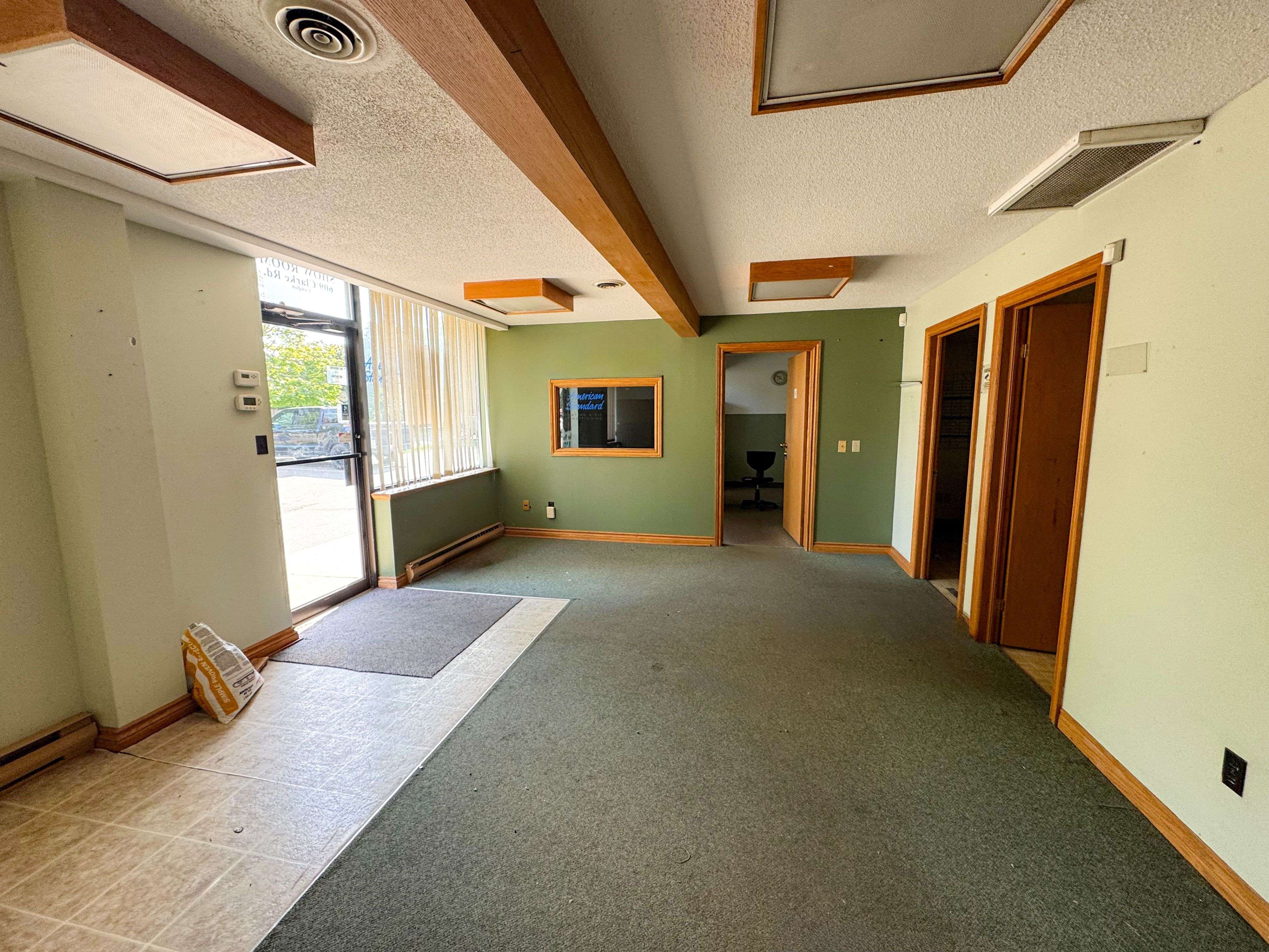 London East, ON N5V 4C1,609 Clarke RD #10