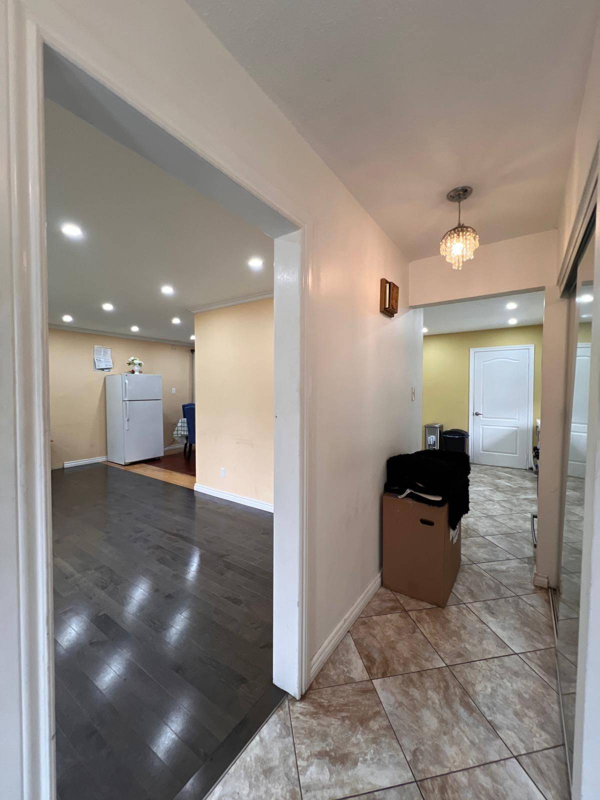 Kitchener, ON N2C 2J8,162 Cedarwoods CRES