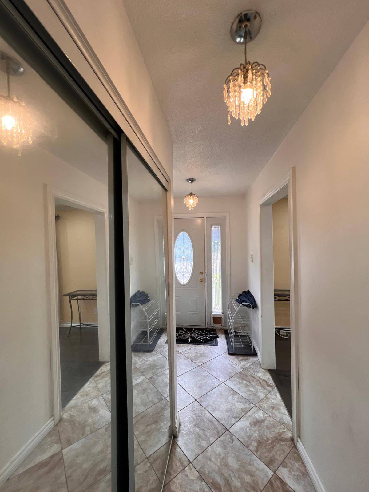 Kitchener, ON N2C 2J8,162 Cedarwoods CRES