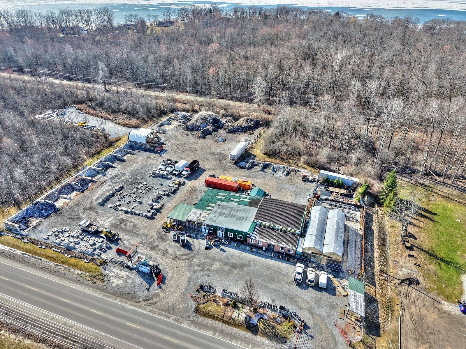 Fort Erie, ON L2A 5M4,1625 Dominion RD