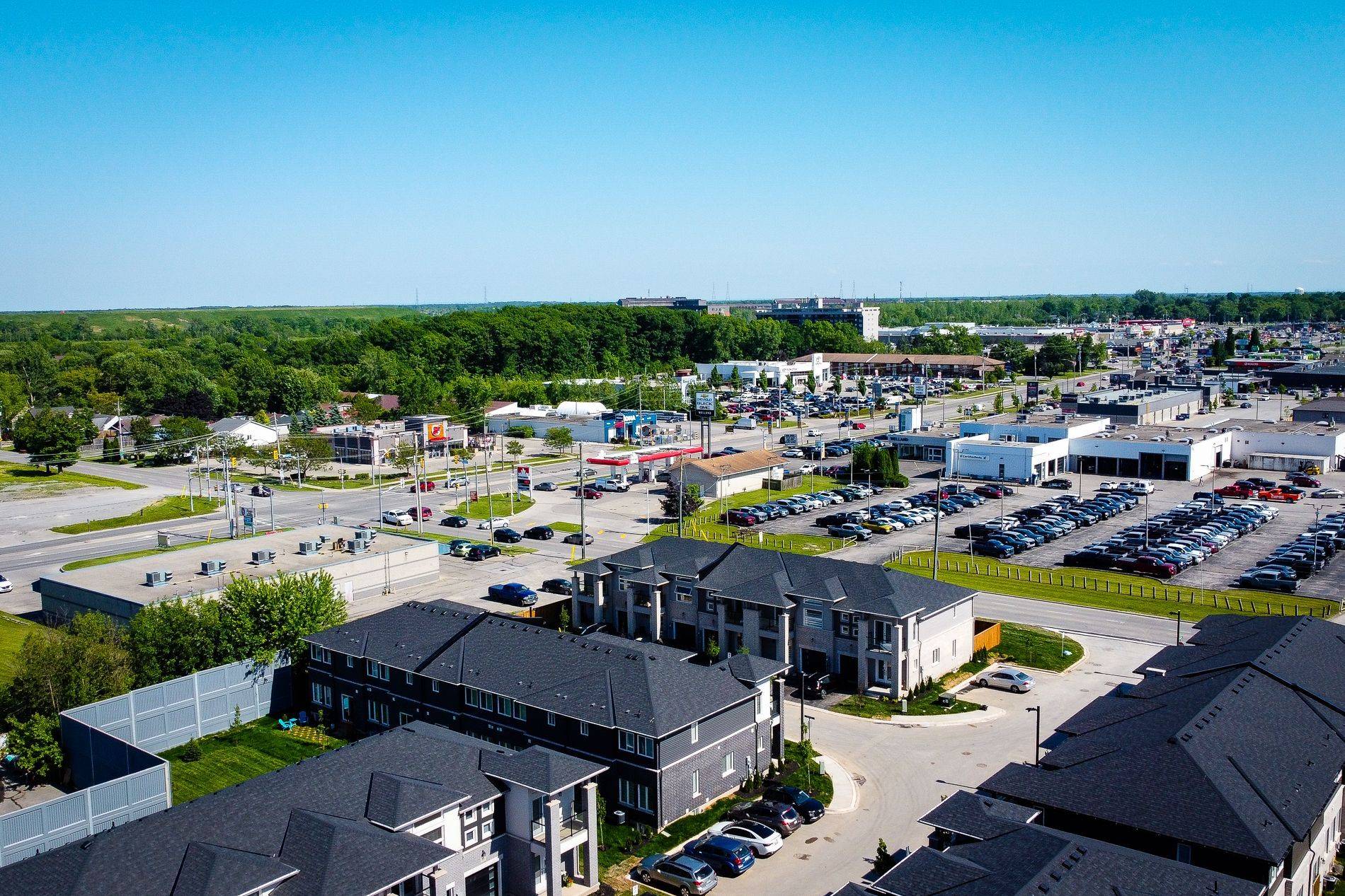 Welland, ON L3C 0K2,9 Mann TRL