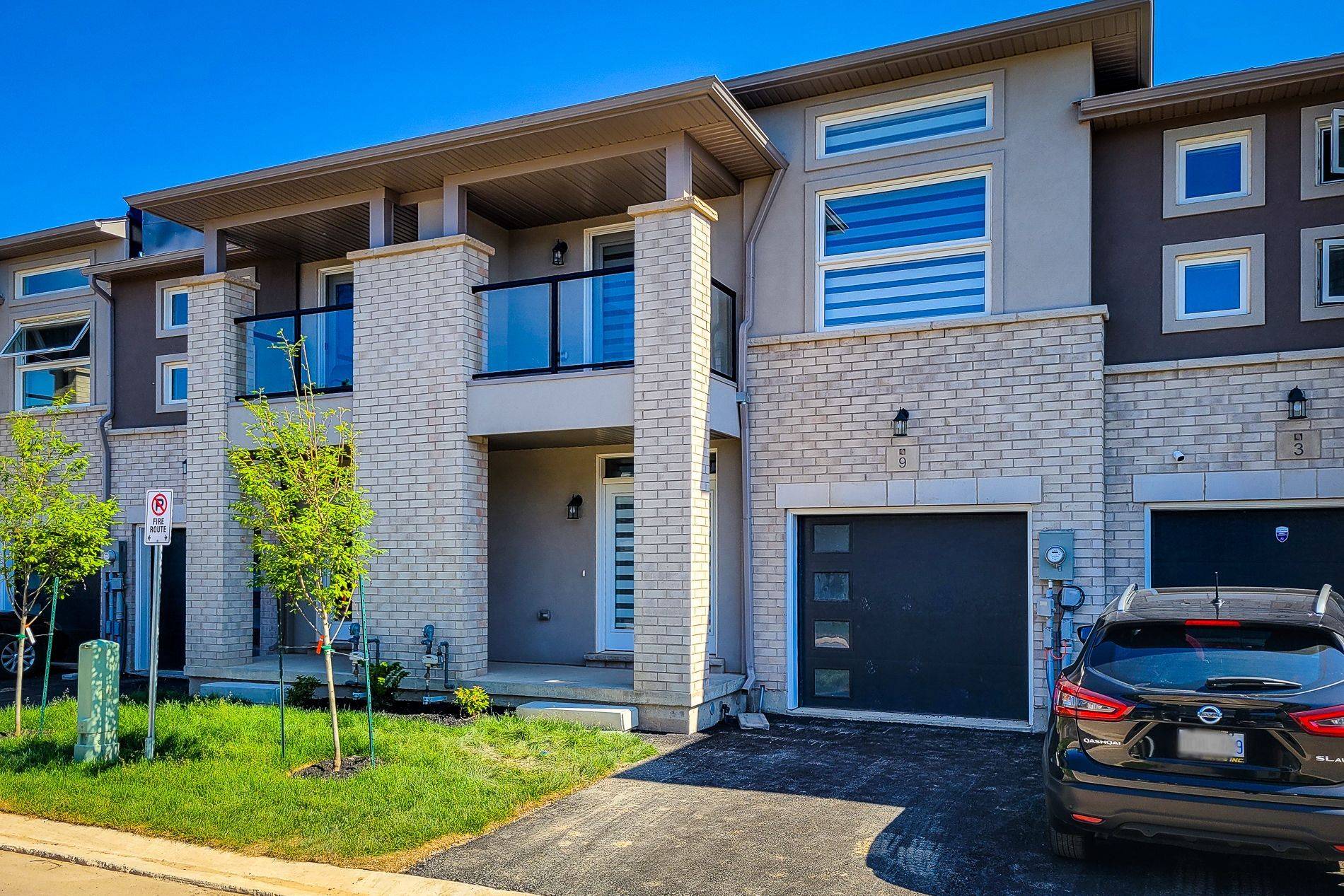 Welland, ON L3C 0K2,9 Mann TRL