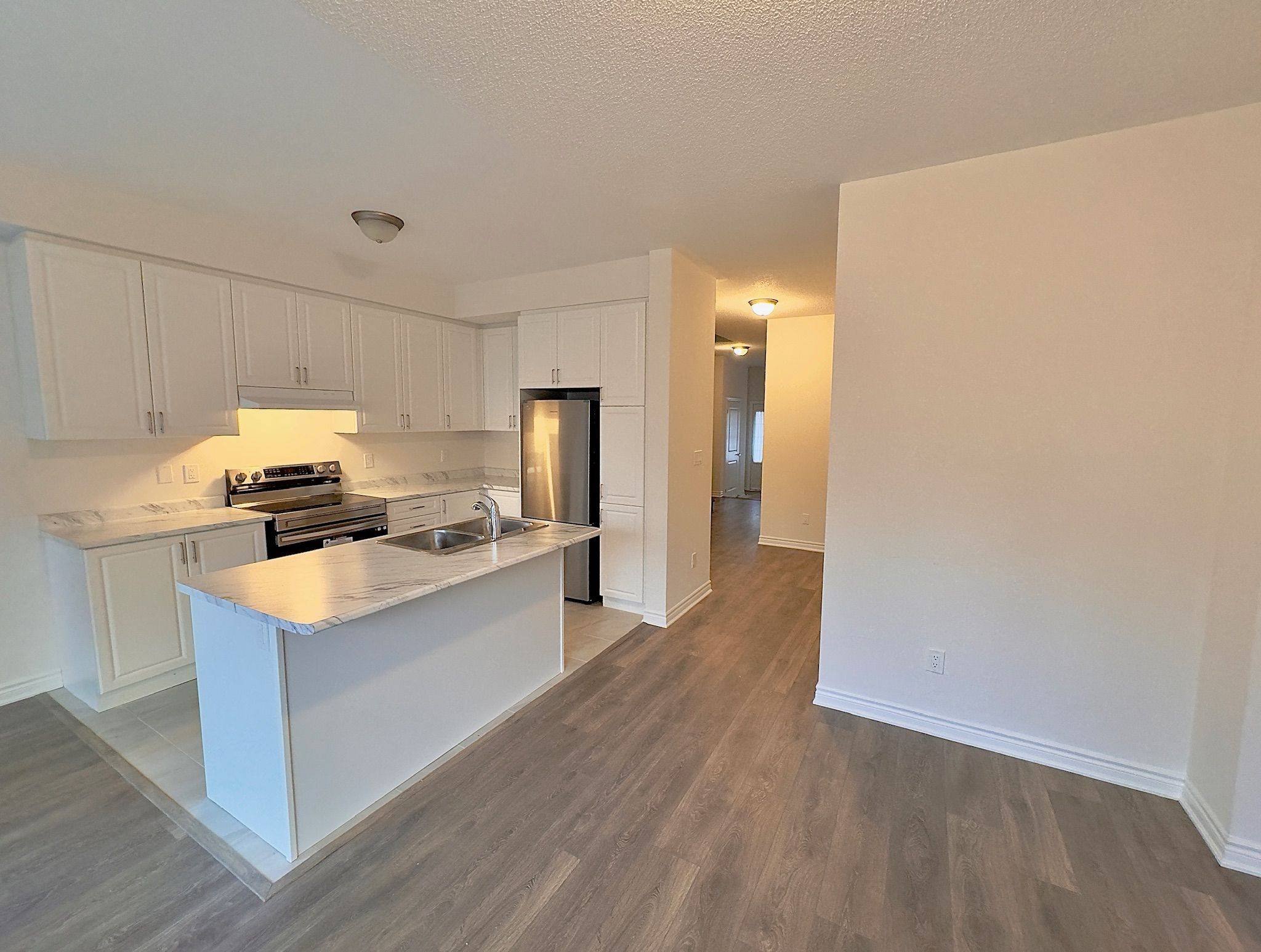 Thorold, ON L2V 0B8,51 Sapphire WAY