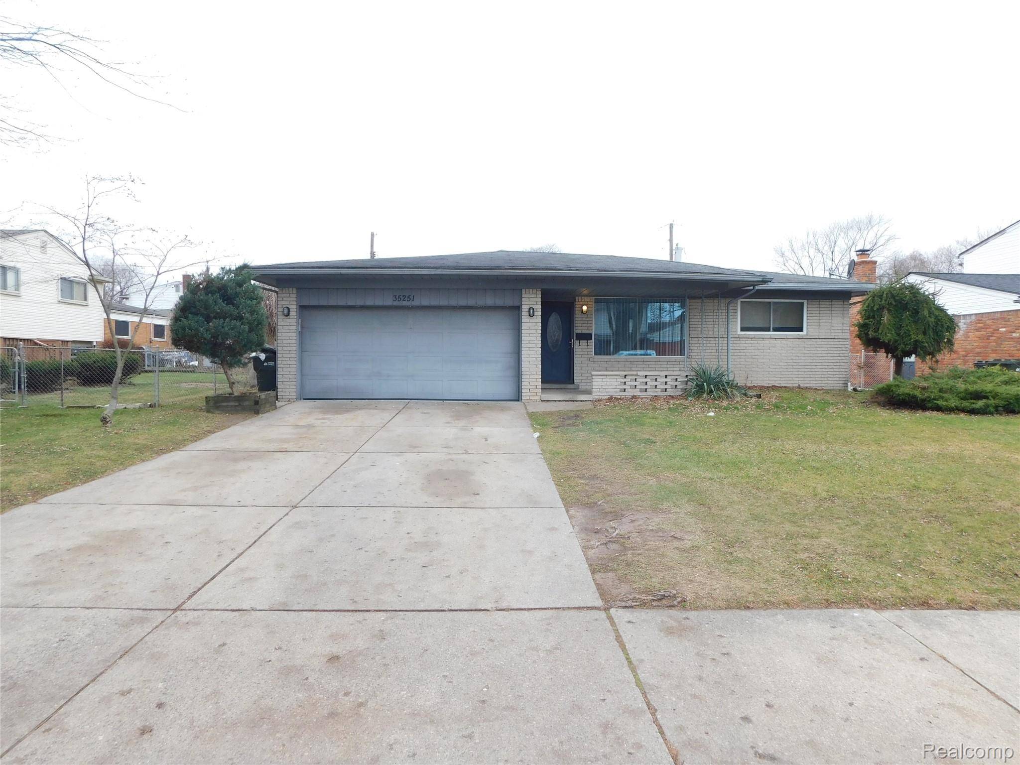 Sterling Heights, MI 48312,35251 MALIBU