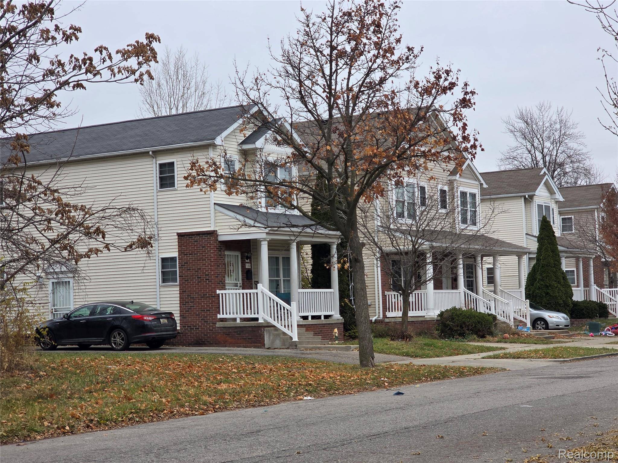 Detroit, MI 48203,744 Annin ST